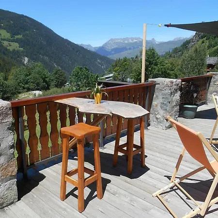 Le Bon Air Chalet 2*